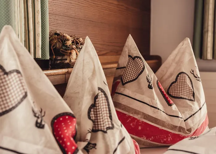 Pointschneiderhof Bed & Breakfast *